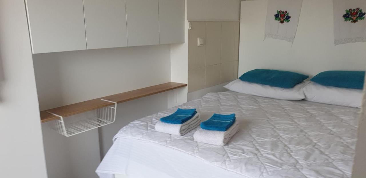 Apartmani Emerald Dream Novi Sad Buitenkant foto