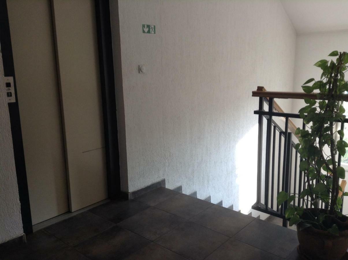 Apartmani Emerald Dream Novi Sad Buitenkant foto