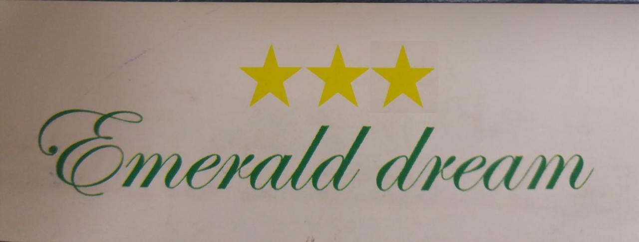 Apartmani Emerald Dream Novi Sad Buitenkant foto